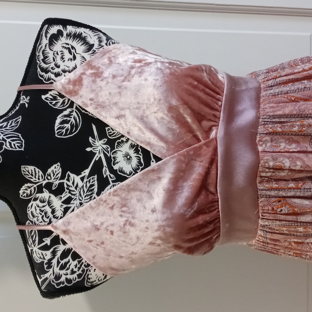 🩷Wonderly🩷 - Rose Pink Paisley Medallion "Road Trip" Midi Dress - Picture 9 of 13